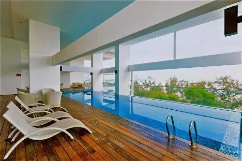 New! Spacious 3Br Luxury Stay At Sunrise Gurney Georgetown 0*, George Town
