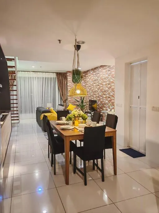 Apartment New! Spacious 3Br Luxury Stay At Sunrise Gurney Georgetown